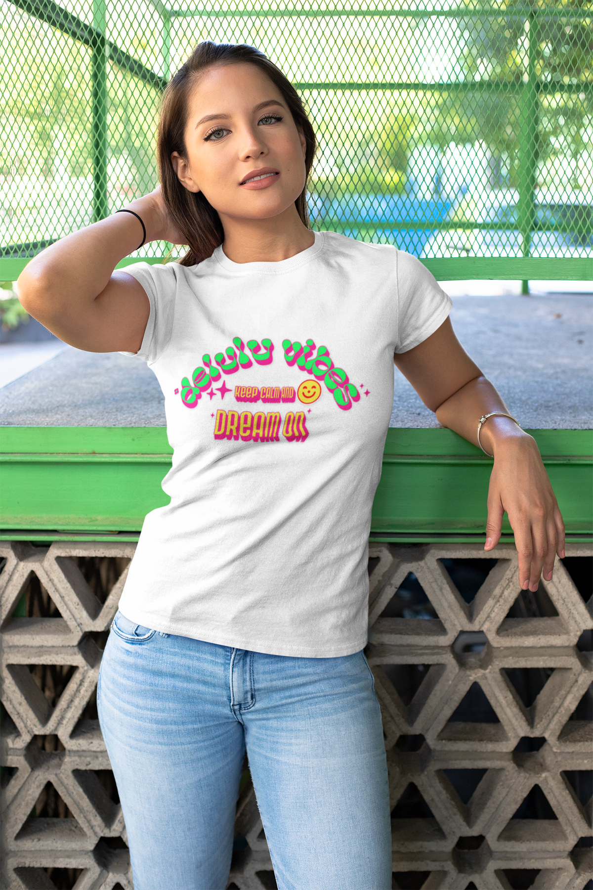 "Delulu Vibes Keep Calm And Dream On" Tee